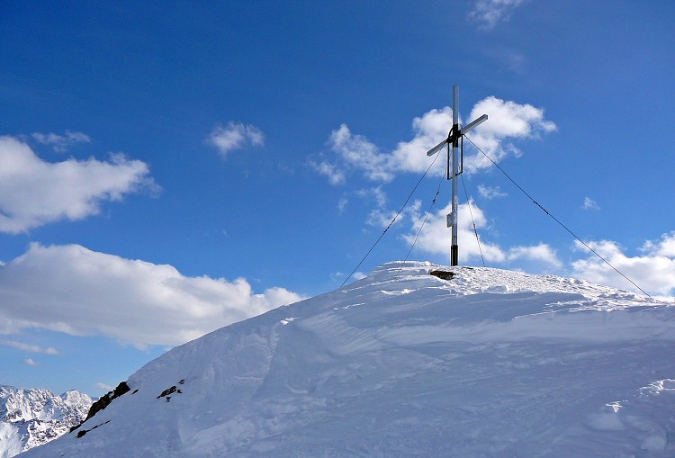 img00023.jpg
